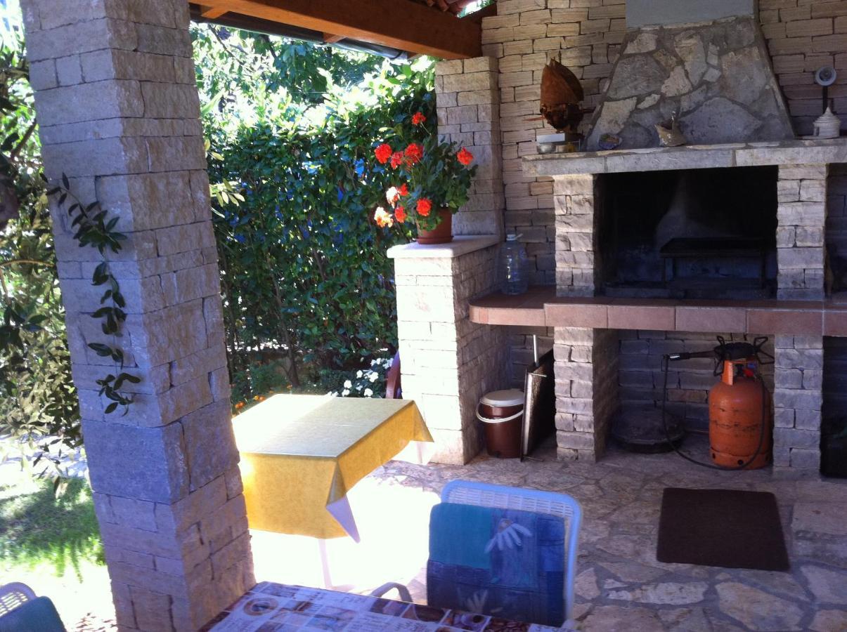 Apartman Ornela Porec Exterior photo